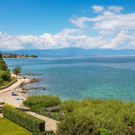 Hotel Rova 4*