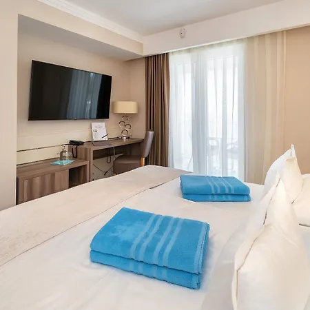 Hotel Rova 4*