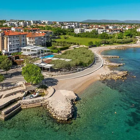 Otel Rova 4*